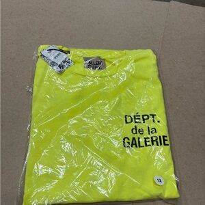 Gallery Dept. Yellow French tee
